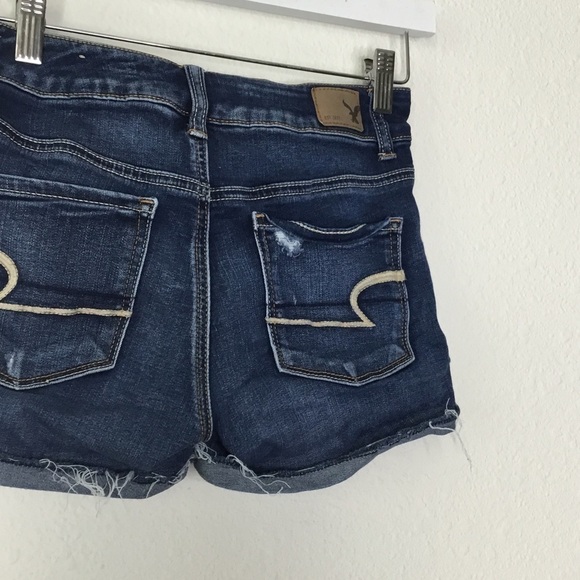 American Eagle Hi-Rise Jean Shortie - Picture 4 of 5